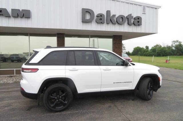 jeep grand cherokee 2023 1C4RJHBG8PC536698 image jeep grand cherokee 2023 1C4RJHBG8PC536698 image